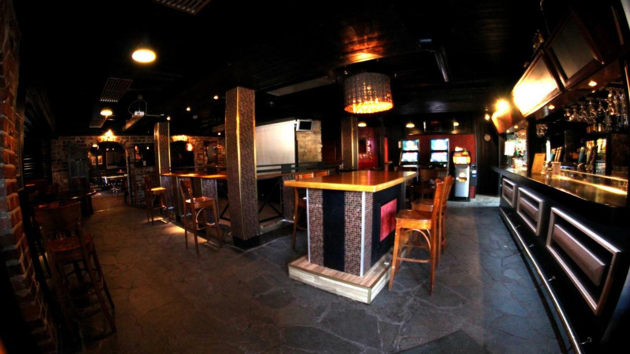 Hotelli Marilyn Harjavalta ภายนอก รูปภาพ